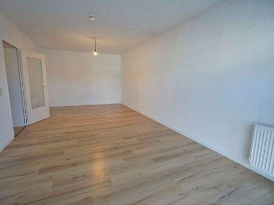 Geräumiger Wohn- und Essbereich