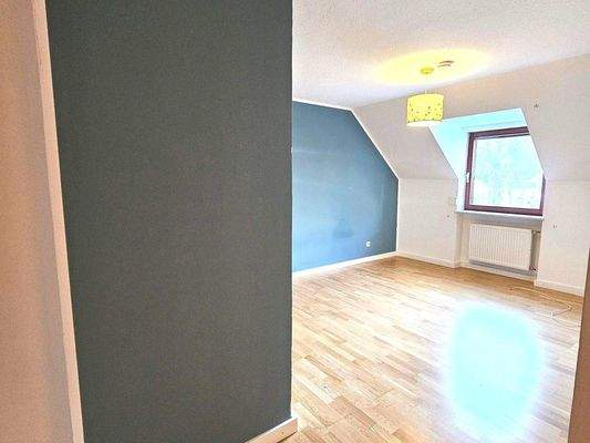 Blick von der Diele ins ehemalige Elternschlafzimmer