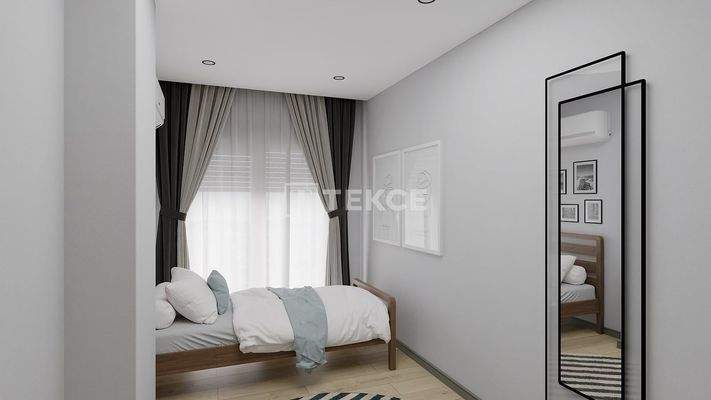 Flats 300 m From the Cliffs in Kaleiçi, Muratpaşa