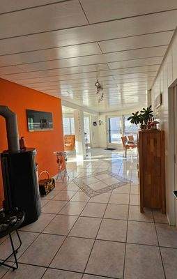 ... so ein toller Blick, vom Eingang aus, über den Spiel-Flur und Wohnzimmer zur Terrasse ... 