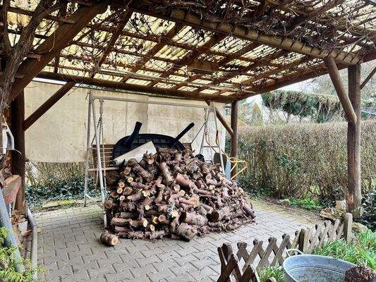 überdachter Sitzplatz 1