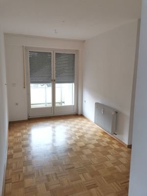 Arbeitszimmer mit Ostbalkon