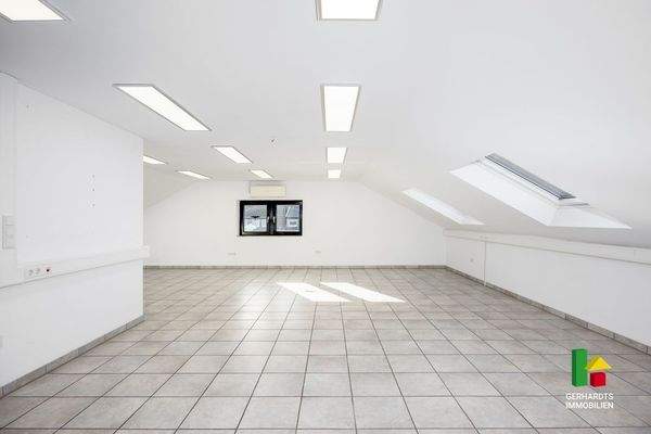 Großraumbüro 10 - DG