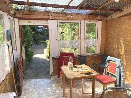 überdachte Sitzecke