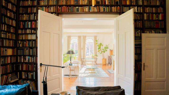 Bibliothek und Salon