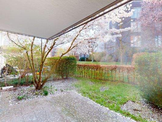 Terrasse und Garten, Beispielwohnung im Objekt