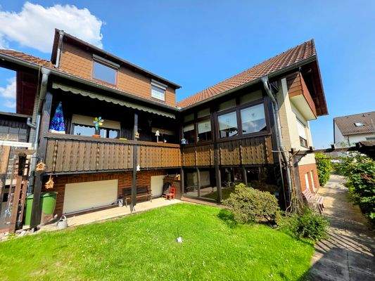 Blick auf Balkon, Wintergarten, Terrasse und separ
