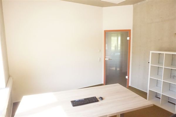 Büro II Bild IV