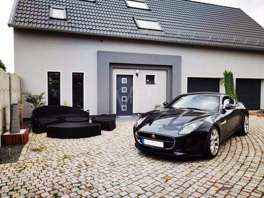 Ansicht Westen mit Loungebeispiel