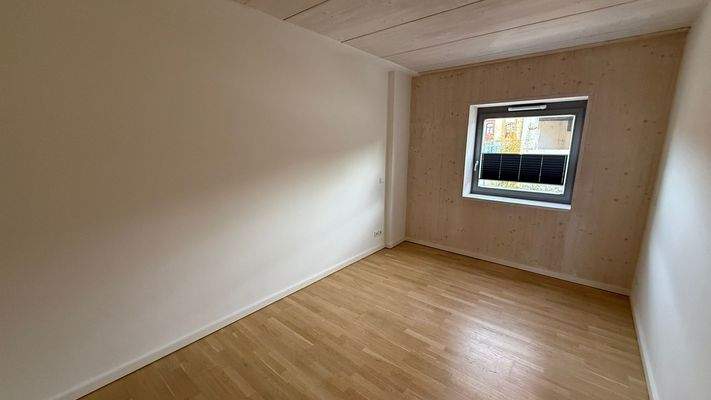 WhatsApp Image 2025-11-19 at 22.18.01(2)