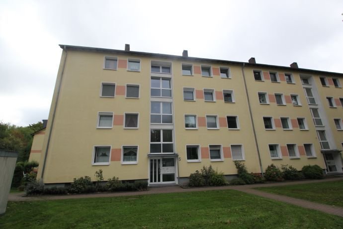 Duisburg-Rumeln, tolle 3 Zimmer Wohnung mit Loggia und Stellplatz