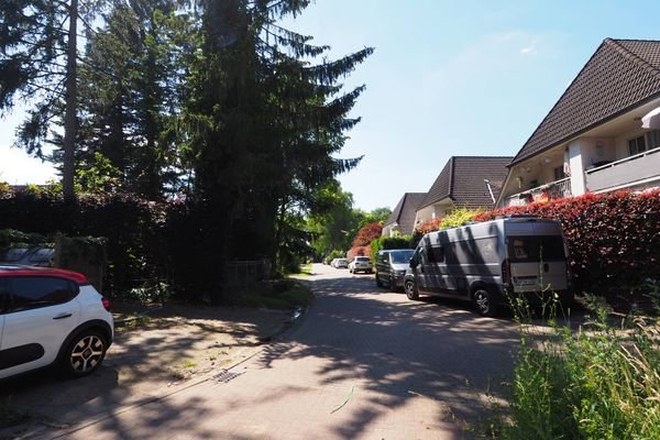 die Wohnstraße
