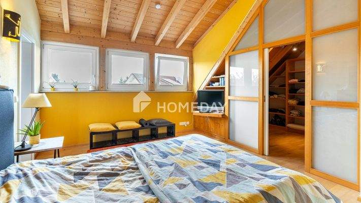 1. OG Schlafzimmer 1