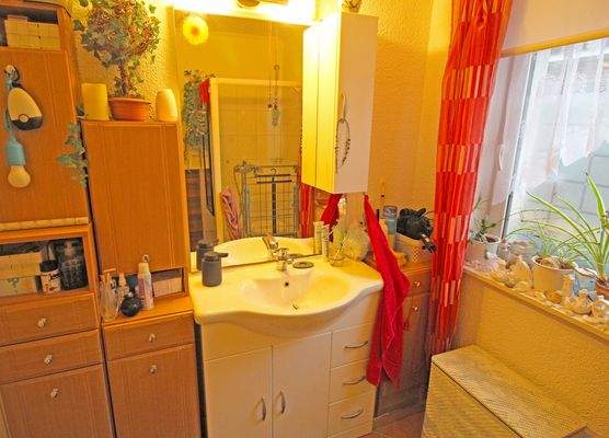 Badezimmer im Erdgeschoss