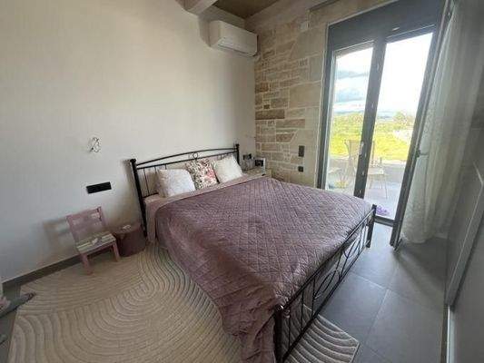 Kreta, Litsarda: Villa mit Pool und Meerblick zu verkaufen