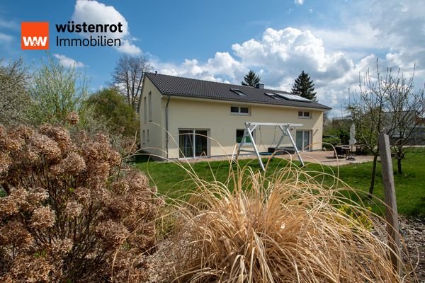 _Vorderansicht Haus