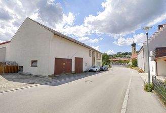 01_Garage_Hausansicht