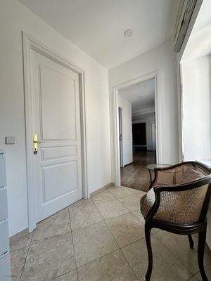 6nypyGt2gXV7QzmqkPd5Li