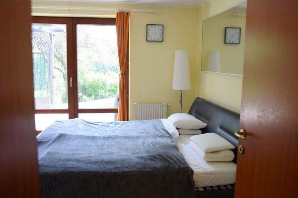 Gästezimmer mit Terrasse