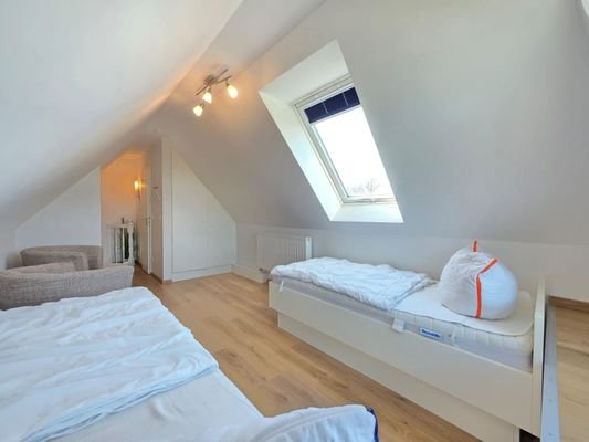 DG Schlafzimmer mit Gäste-WC