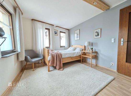 Schlafzimmer EG (Einliegerwohnung, KI)