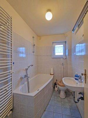 Badezimmer im Erdgeschoss