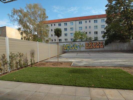 Stellplätze und Garten