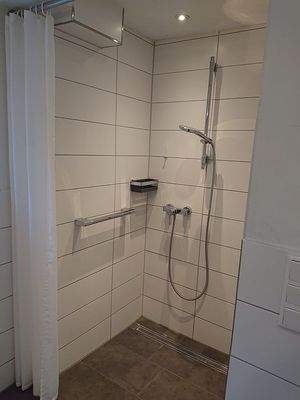 bodengleiche Dusche, WE EG