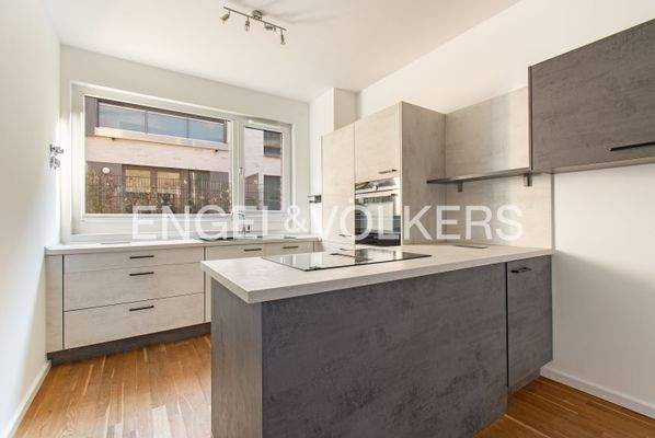 Hochwertige Einbauküche