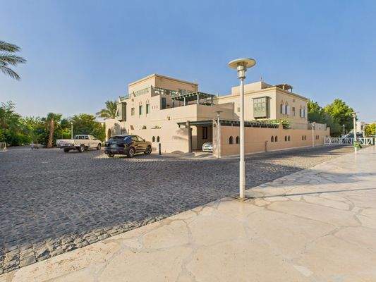 Außenbereich um die Immobilie