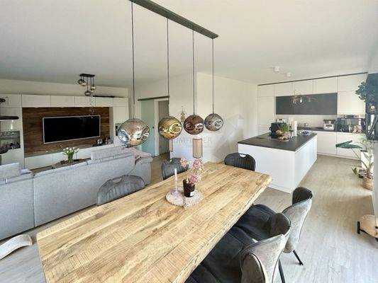 Wohn-Koch-Essbereich