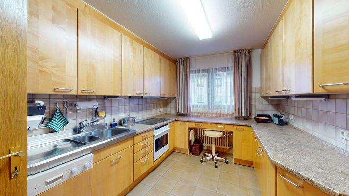 Hochw. 1FH, EG Küche