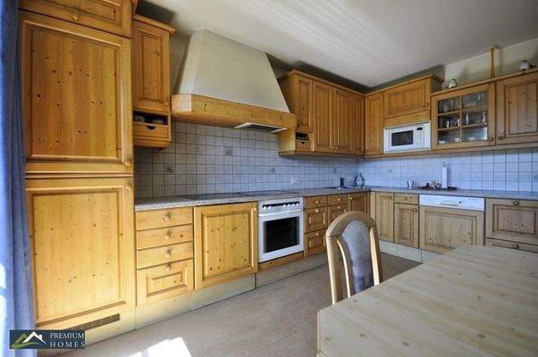 Doppelhaushälfte in Aussichtslage - Küchenansicht