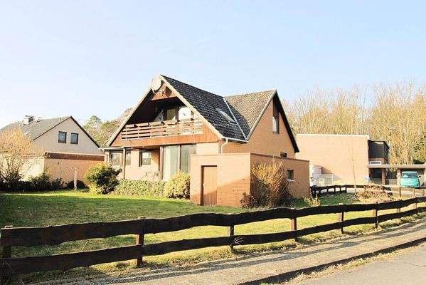 HAUS | STRAßENANSICHT