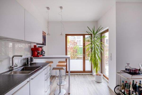 Offener Essbereich mit Küche