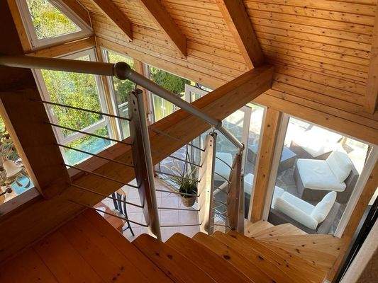 Spitzboden -  Empore, Treppe