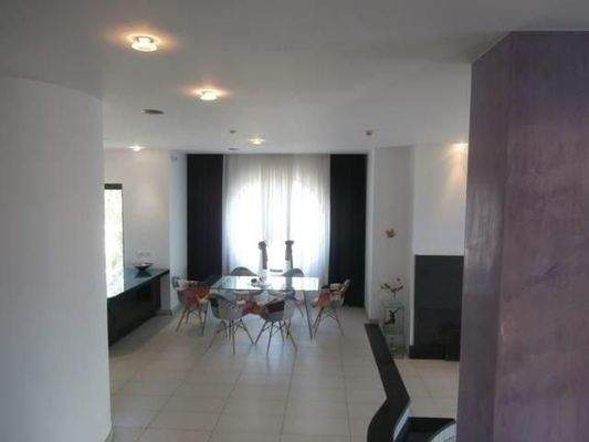 Kreta, Akrotiri: Villa in einzigartiger Lage mit Blick auf die Bucht zu verkaufen