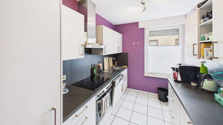 CAM01984G0-PR0520-STILL001