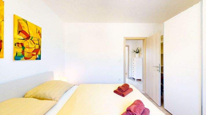 Schlafzimmer 2 - Haus oben