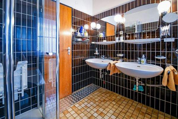 Erdgeschoß Badezimmer