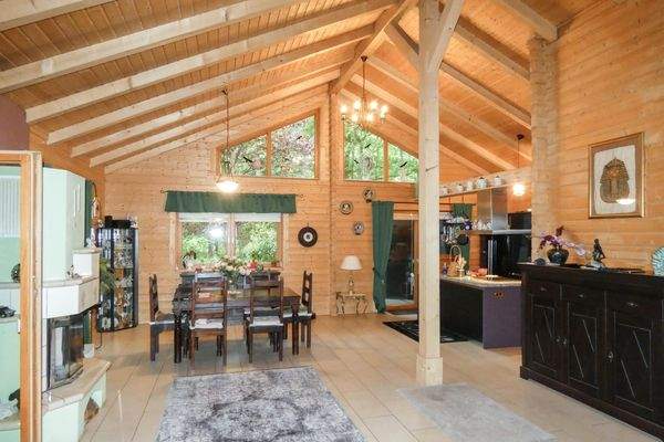 Wohn-/Ess-/Kochbereich