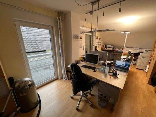 Büro.jpg