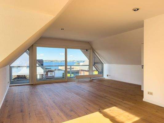 Großes Zimmer mit Meerblick im OG 