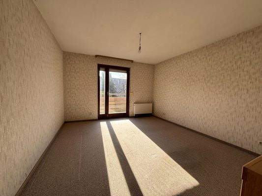 Zimmer im OG mit Balkon