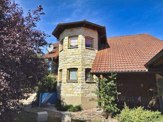 Süd-West Ansicht mit Erker