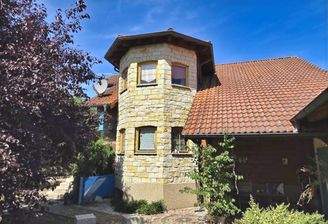 Süd-West Ansicht mit Erker