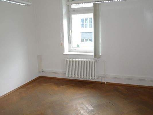 Beispiel Büro OG ,JPG