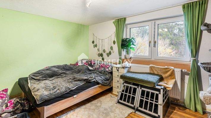 1. OG Schlafzimmer 2 1