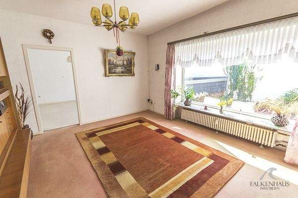 Wohnraum mit hervorragendem Blick auf Ihre Terrasse