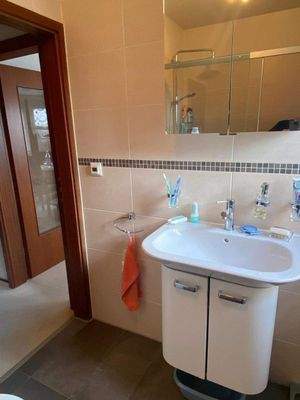 Duschbad untere Ebene